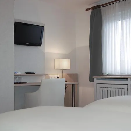 酒店 Airport Zeltinger Hof