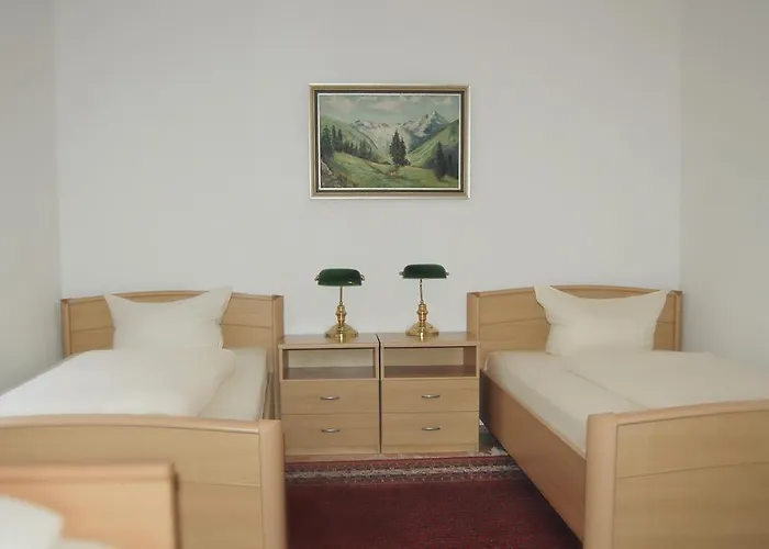 Airport Zeltinger Hof Hotel